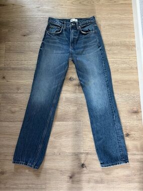 Zara Women’s Dark Blue Straight Jeans
